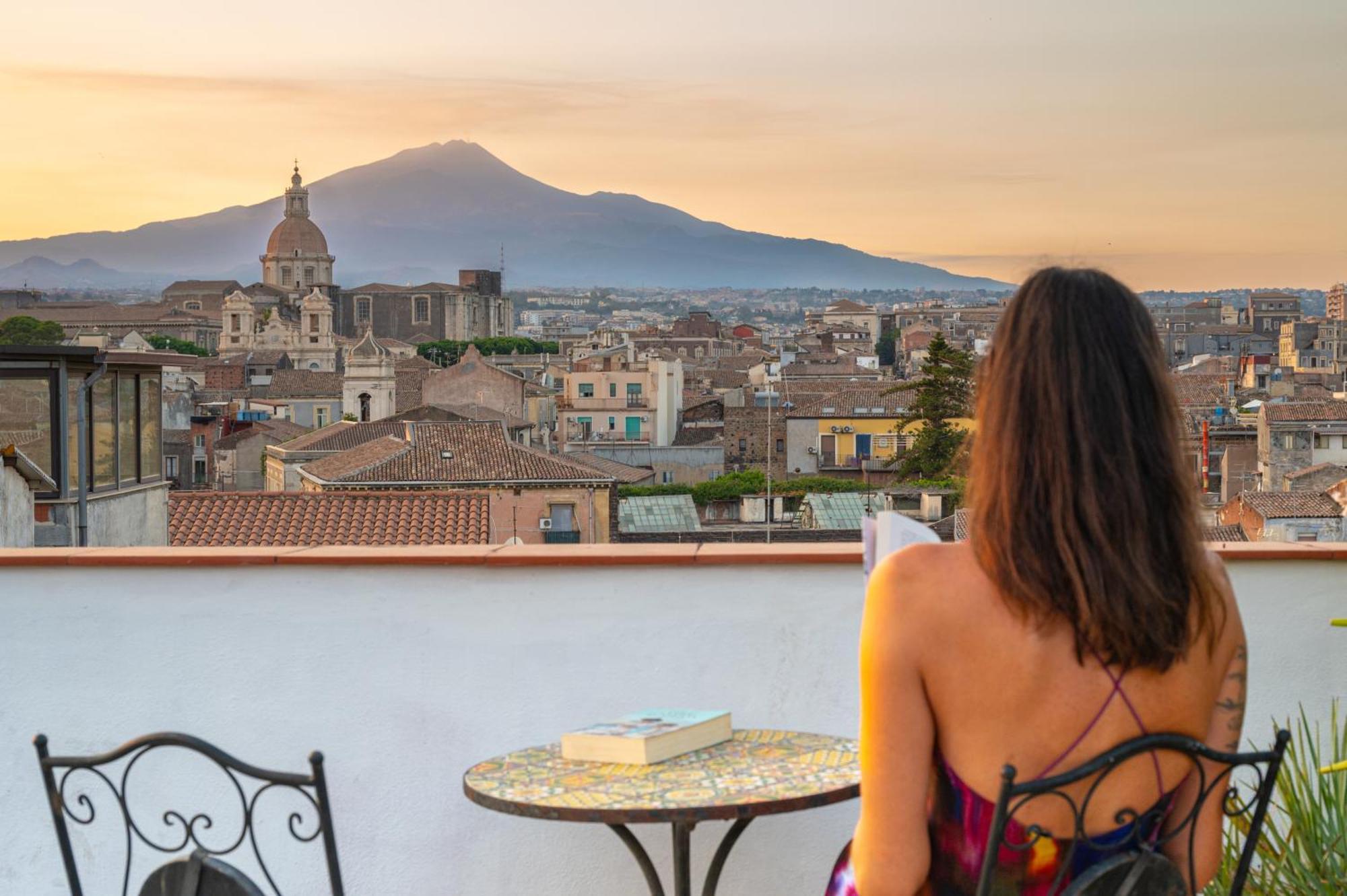 Follow The Sun Catania - Rooftop Terrace المظهر الخارجي الصورة